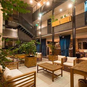 Verso Hotel